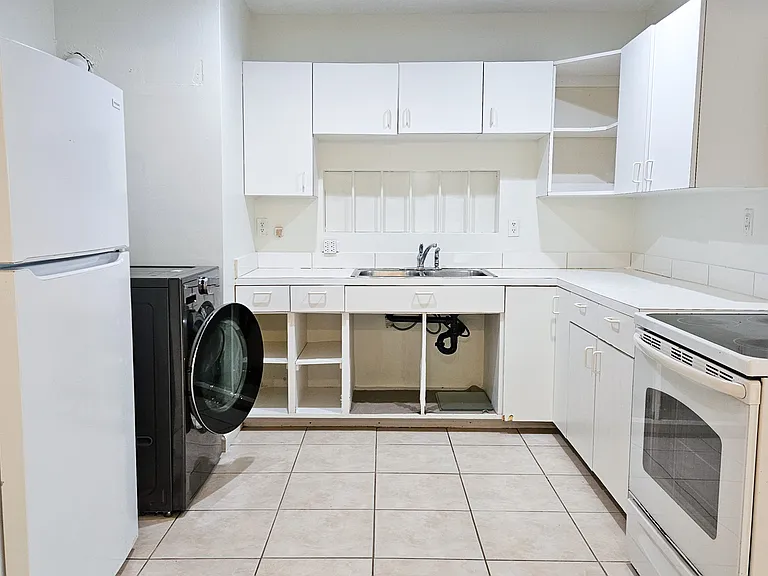 77-6454 Kilohana St #C — Photo 4