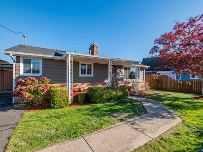 135 S 21st St, Philomath, OR, 97370