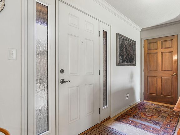 5th image of 2727 S Lakeshore Dr APT F-24