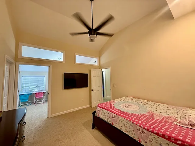 33 John Hancock Dr — Photo 18