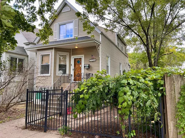 5381 N Bowmanville Ave, Chicago, IL 60625
