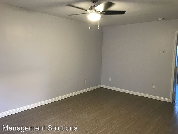 4th image of 4218 49th St APT 6