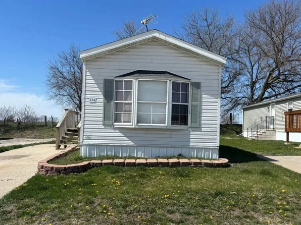 1624 W Summit St Lot 134, Winterset, IA 50273