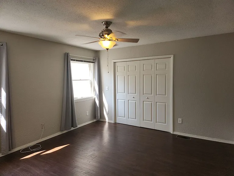 1311 N Matterhorn Rd — Photo 17
