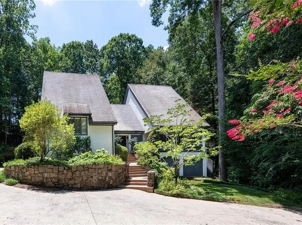 3590 Tuxedo Park NW, Atlanta, GA 30305