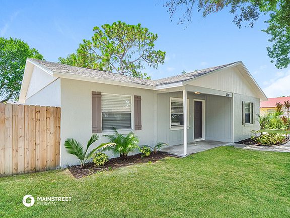4th image of 3212 Shady Willow Dr