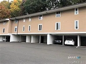 Farmington Village — Photo 2