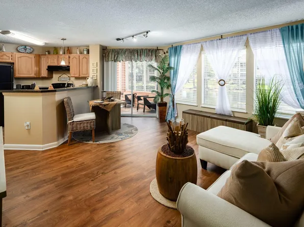 Sun Chase Apartment Homes