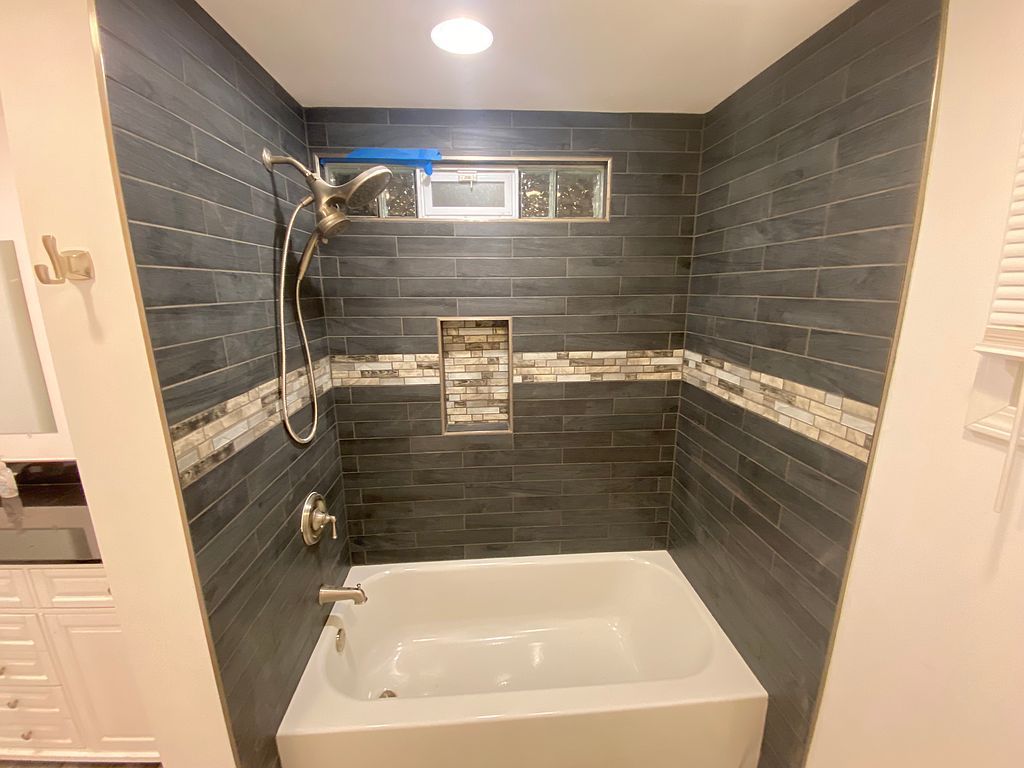162 Cantwell Dr - Property Image