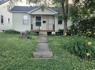827 15th St, Tell City, IN 47586