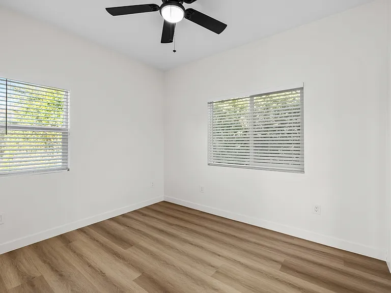 5966 Baja Dr — Photo 9