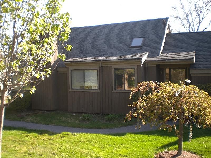Whittier Unit with Finished Lower Level