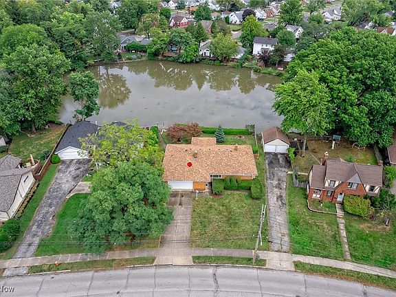 4th image of 5897 Twin Lakes Dr