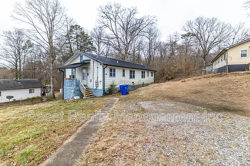219 Highland Ave #1 Photo 1
