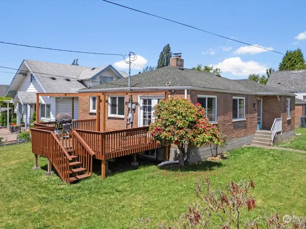 5414 S Alaska Street, Tacoma, WA 98408