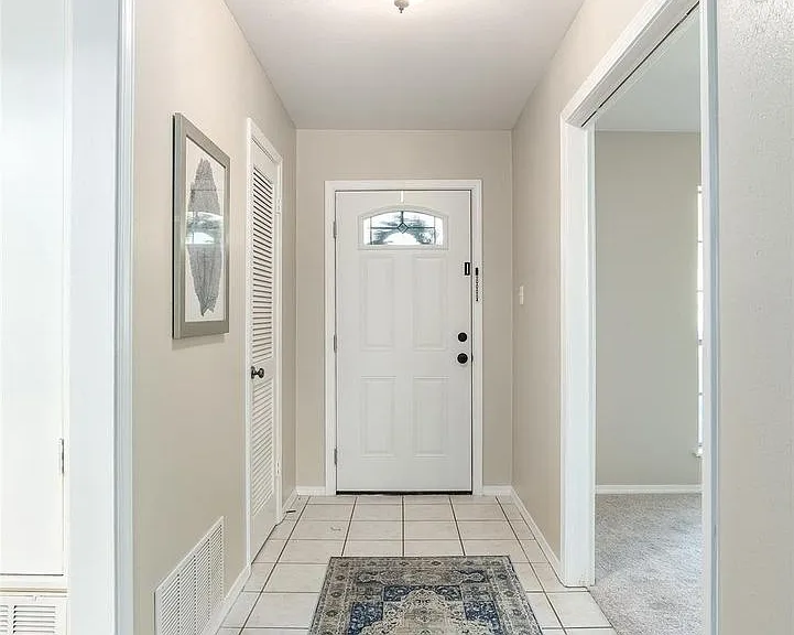 7617 Tampa Way — Photo 17