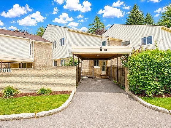 2nd image of 415 Morgan Ave #23