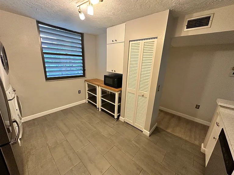 283 Sherwood Dr — Photo 13