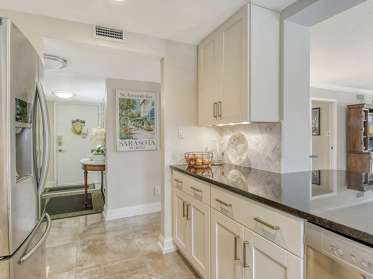 3 bed, 1474 sqft, $6,500 — Photo 2