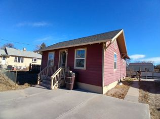 1717 W E St, Torrington, WY 82240