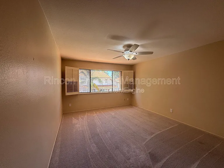 361 Jalisco Ct — Photo 12