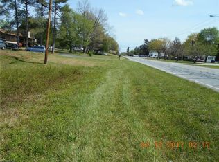 5873 Reynolda Rd, Winston Salem, NC 27106