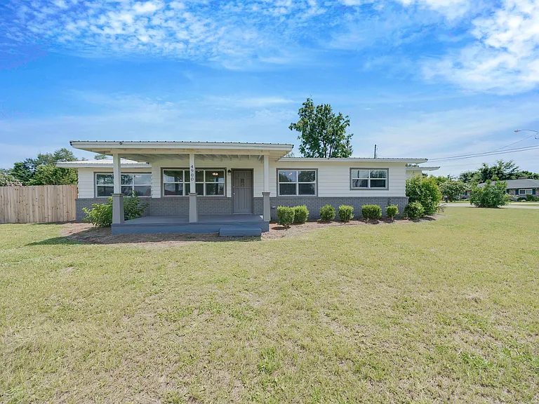 4900 S Lakewood Dr — Photo 32
