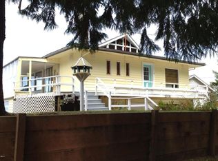 2018 NW Pine Crest Way, Waldport, OR 97394