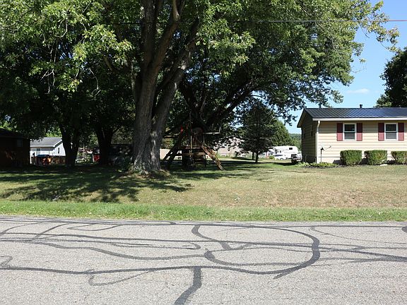 2nd image of 232 Darla Dr