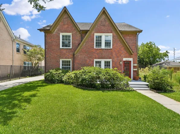 1637 Castle Ct, Houston, TX 77006