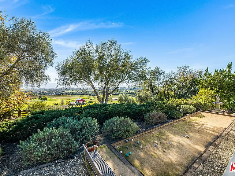 2975 Calle Bonita — Photo 40