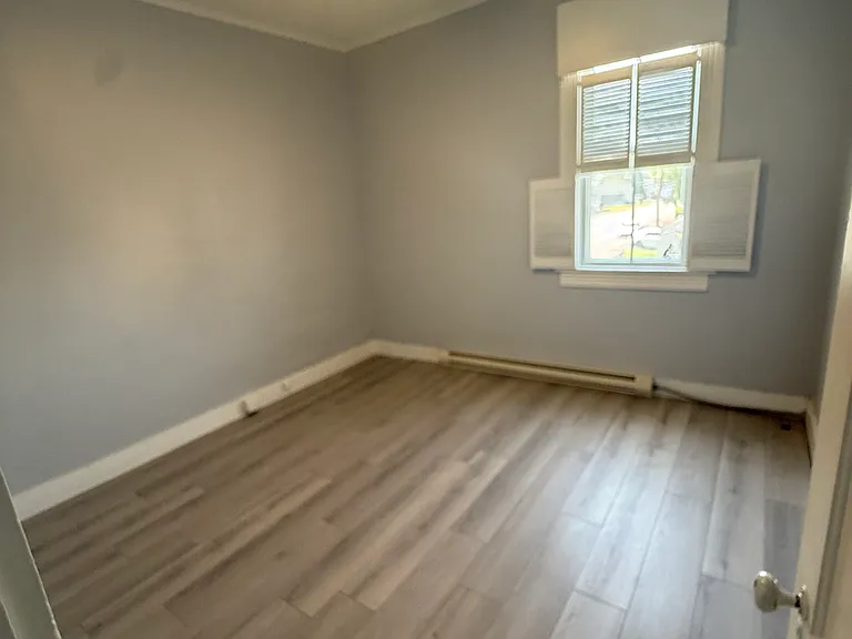 225 Main St #2R — Photo 8