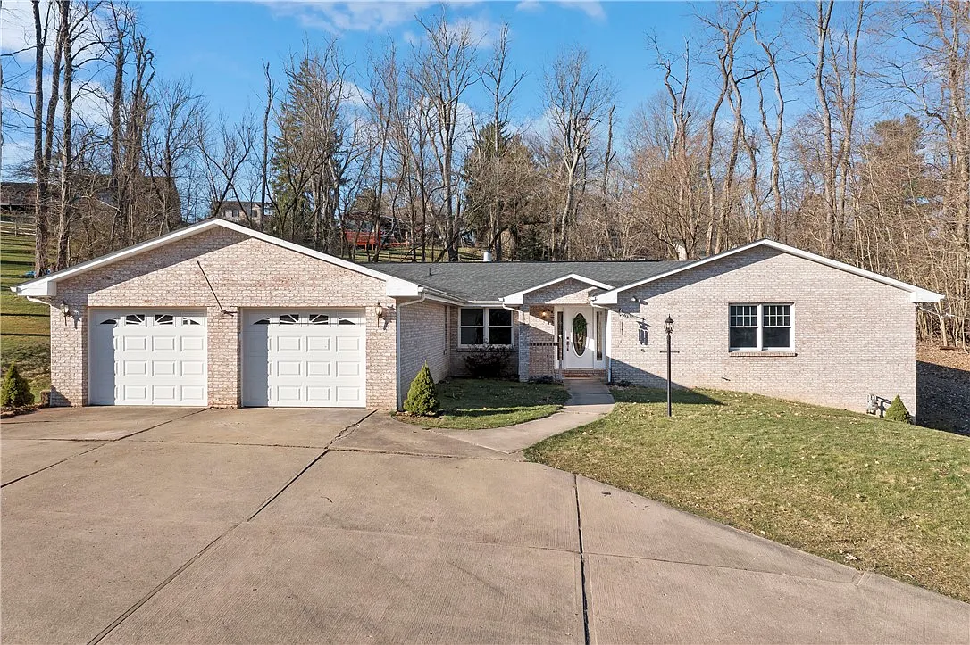 138 Longvue Dr photo 1