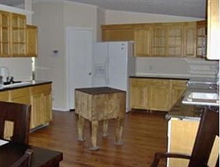 4th image of 3489 Newberry Way