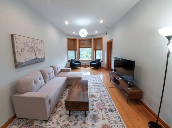 1219 N California Ave #2, Chicago, IL 60622
