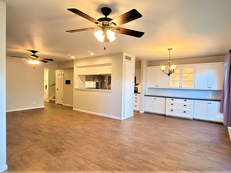2118 Warnford Pl — Photo 9
