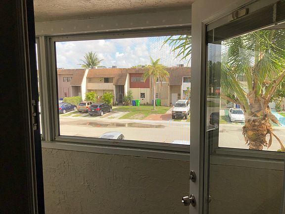 2nd image of 9071 NW 35th Pl