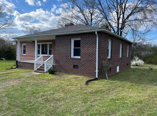 1022 Saint Michaels Dr, South Boston, VA 24592