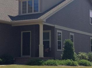 136 Cypress Cir, Southern Pines, NC 28387