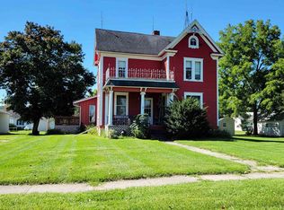 609 Main St, Elgin, IA 52141