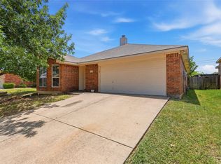 13021 Evergreen Dr, Fort Worth, TX 76244