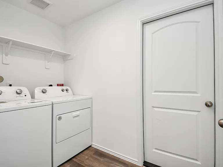 24430 Elmwood Falls Dr — Photo 25