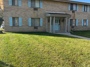 10621 W Lincoln Ave APT 1, Milwaukee, WI 53227