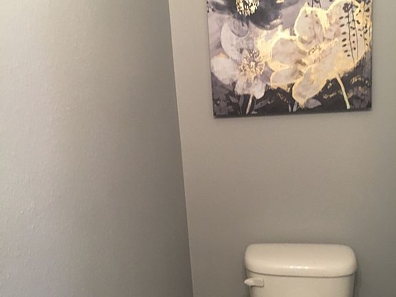 Powder Room (Downstairs)