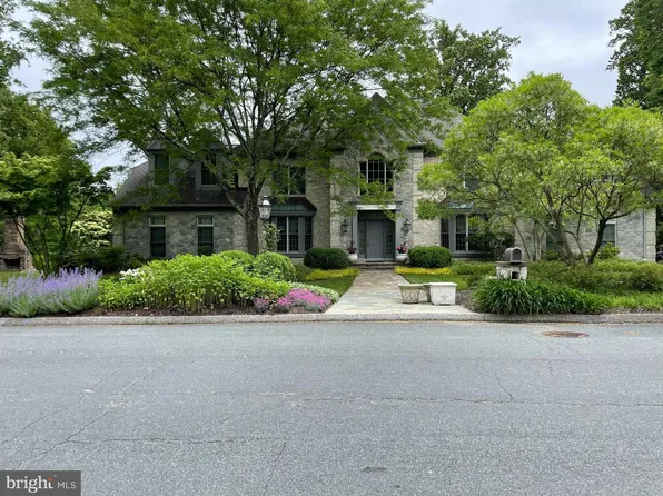 7 Hambleton Ct, Baltimore, MD 21208