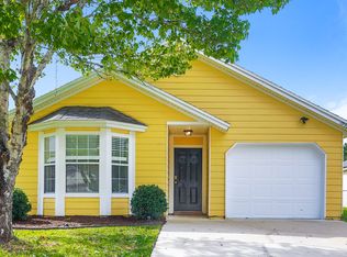 1936 Hunters Trace Cir, Middleburg, FL 32068