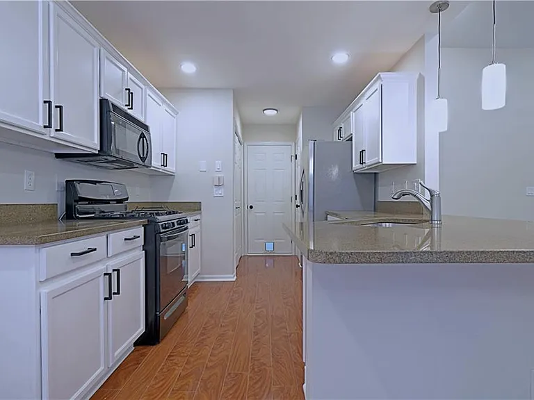 3198 Liberty Commons Dr NW — Photo 9