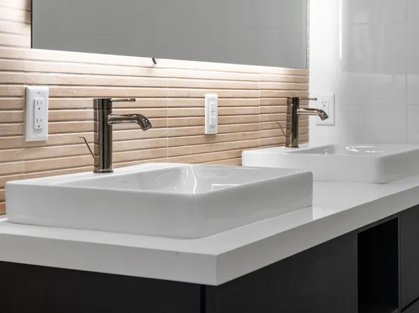 7101 River Road image 25 of 36