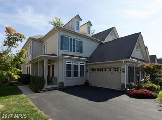 47660 Paulsen Sq, Sterling, VA 20165