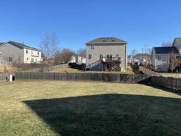 4th image of 244 N Orchard Dr